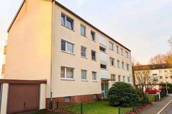 4 Zimmer | Süd-Loggia | Garage | vermietet – mit Entwicklungspotenzial