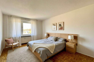 Einrichtungsbeispiel Schlafzimmer - (KI generiert)