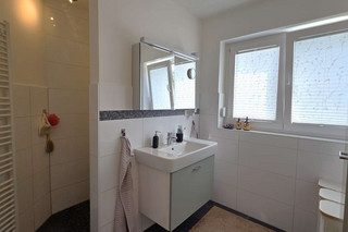 Badezimmer 2