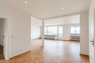 Wohn-/Esszimmer