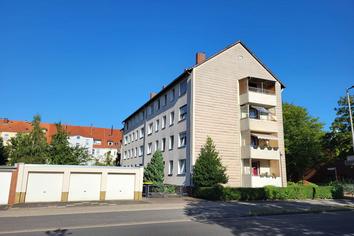 Badenstedt: 2 MFH mit 16 Wohnungen nahe Stadtteilzentrum