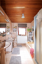 Badezimmer EG