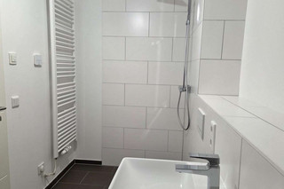 Badezimmer (3)