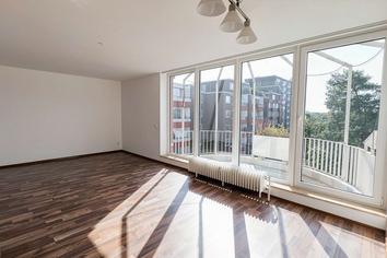 Charmante 3-Zimmer-Wohnung mit großem Süd-Balkon in Groß-Buchholz!