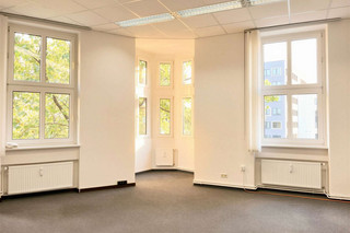 Büroraum (3) mit Erker