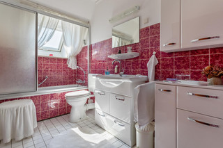 Badezimmer DG