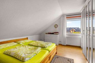 Schlafzimmer im DG