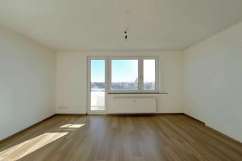 Erstbezug nach Sanierung | Helle 2 Zimmerwohnung mit Balkon