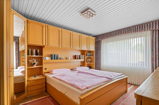 Schlafzimmer im EG