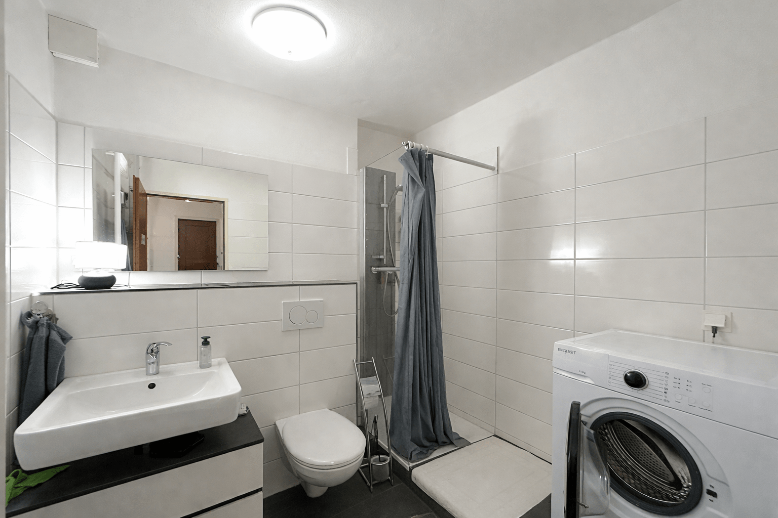 Größzügie 3 Zimmerwohnung mit Balkon und Einbauküche | Am Messegelände - Foto 4