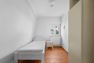 Kinder-/Arbeitszimmer (1.OG)