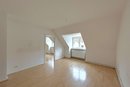 Hübsche 3 Zimmer-Dachgeschosswohnung in der Südstadt