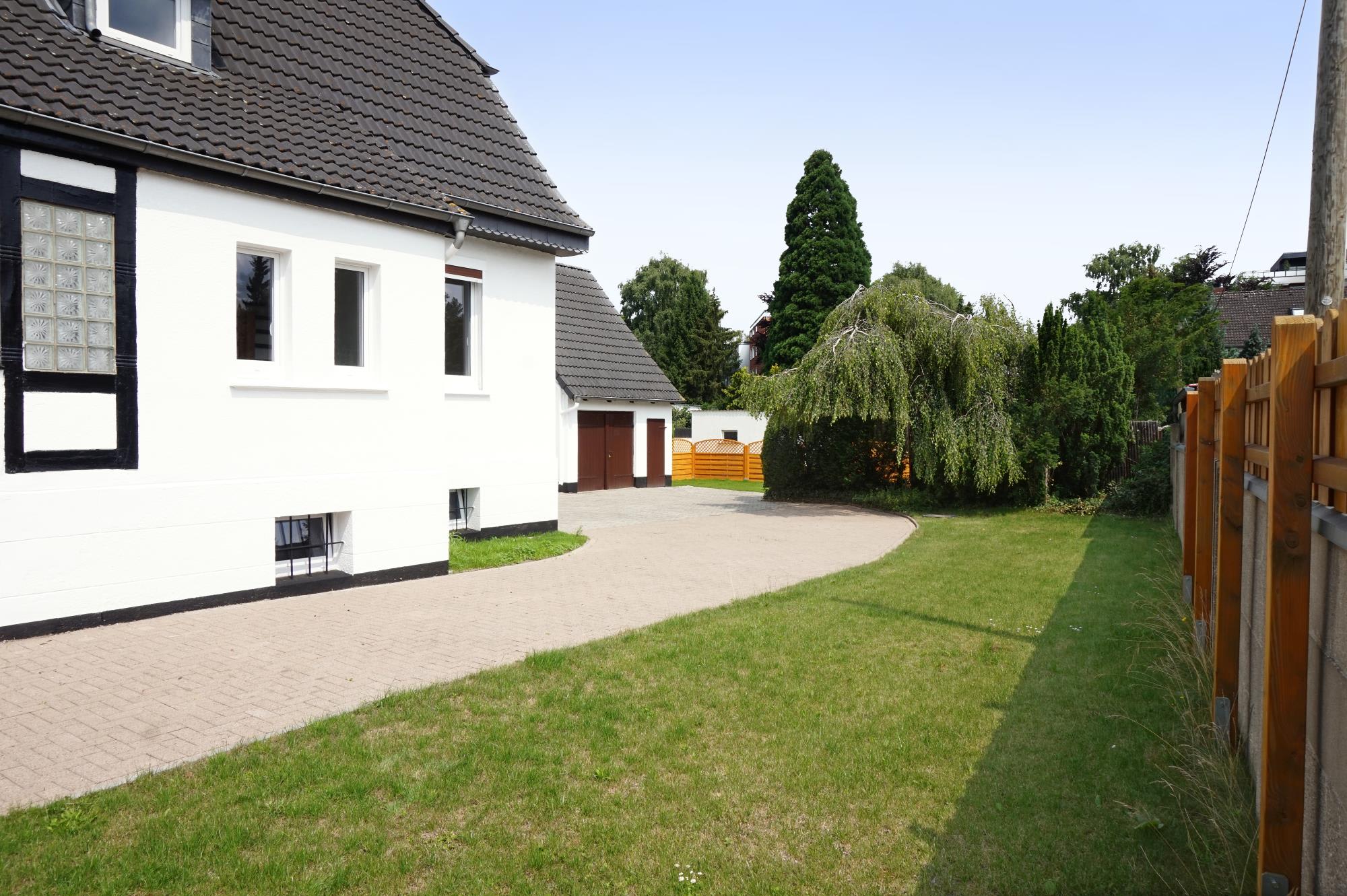 Individuelles Einfamilienhaus mit 5 Zimmern in Misburg | HAUS