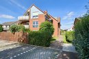 Lenthe: Gemütliche 1,5-Zimmer-Wohnung mit Loggia und Stellplatz