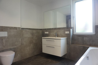 Wannenbad m. sep. Dusche