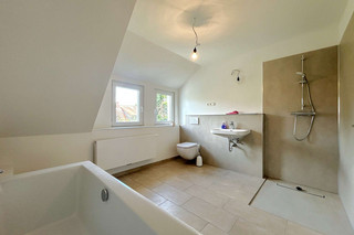Badezimmer OG