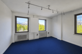 Büro KI generiert (1)