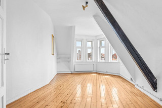 Turmzimmer Wohnung 1