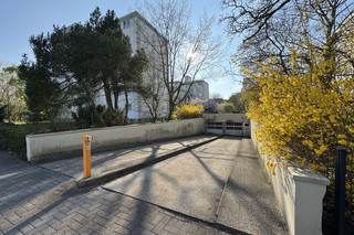 Einfahrt zur Tiefgarage