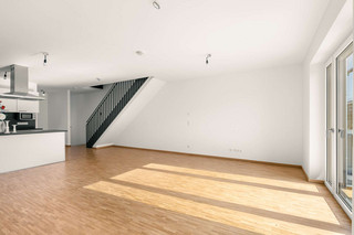 Wohnzimmer (1.OG)