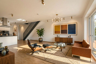 Wohnzimmer 1.OG